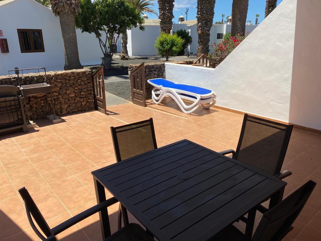 Las Brisas, Villa 94 Playa Blanca  Buitenkant foto